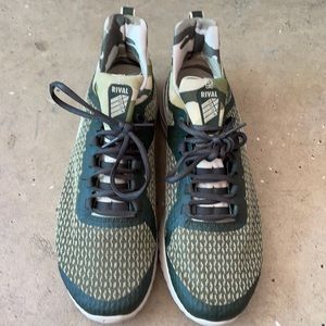 Nike rival tennis shoes